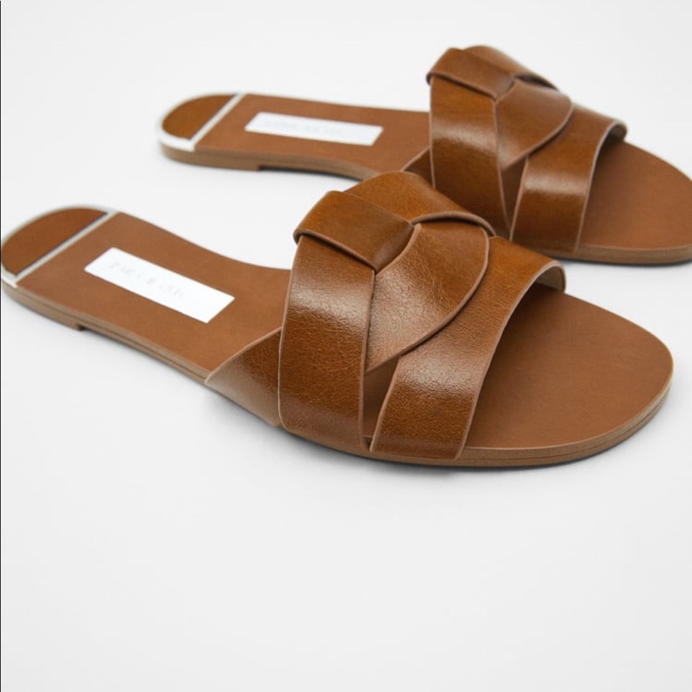 Zara leather flat sandals 38